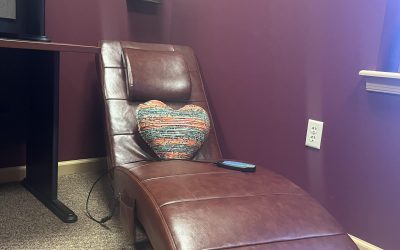 Renewed Light 1-on-1 Counseling Room